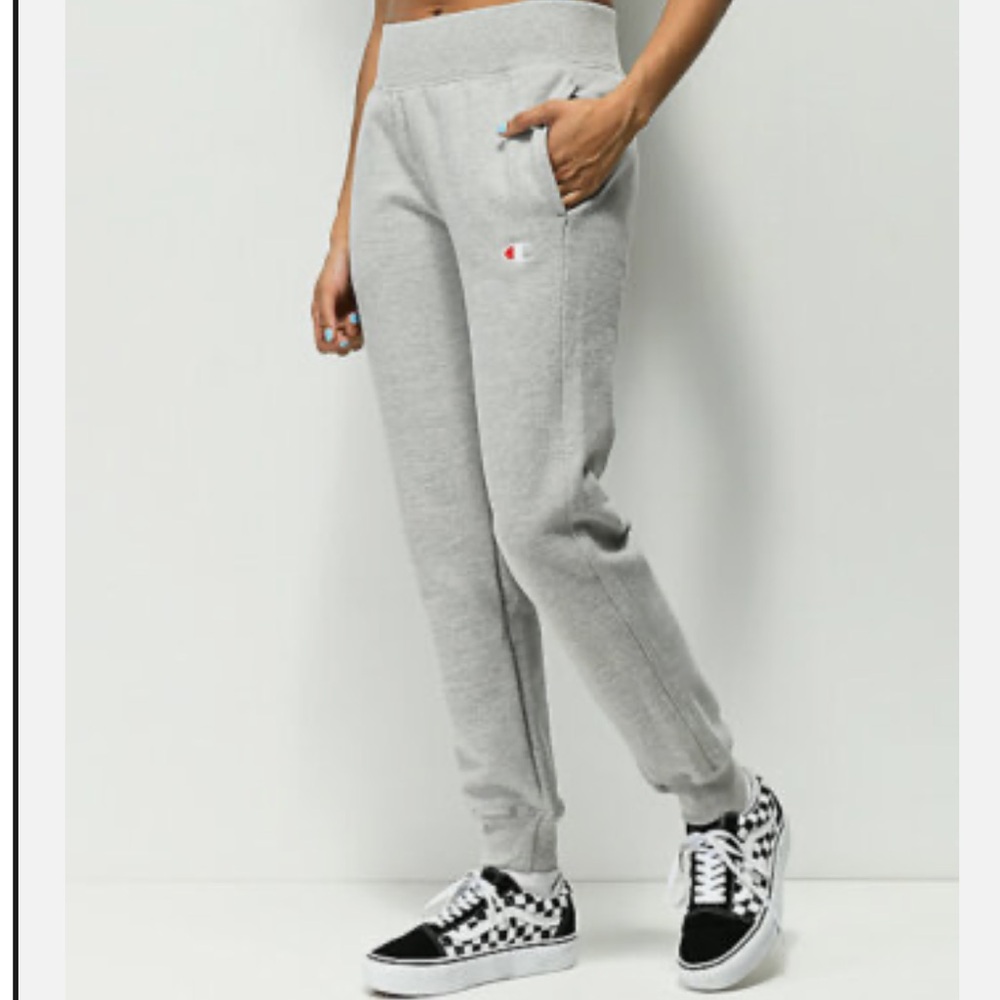 NWT Champion WOMENS OXFORD
GRAY /REVERSE WEAVE / C LOGO JOGGER PANTS